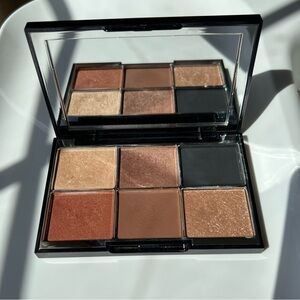 Six-Shade Warm Eyeshadow Palette - Gold, Copper & Black